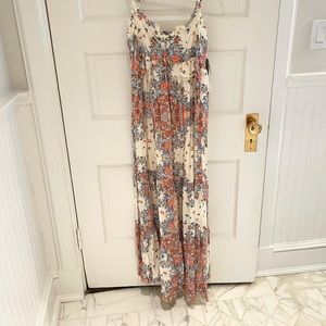 Taylor + Sage paisley tiered maxi dress